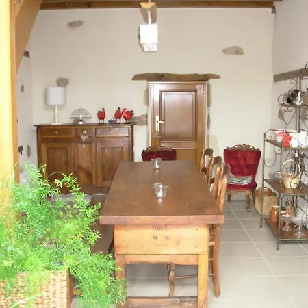 Couette-café La Grange Du Bourg