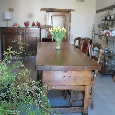 La Grange Du Bourg Couette-café 3*